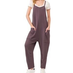 Women's Eggplant Ribbed Sleeveless Jumpsuit w/ Pockets NWT